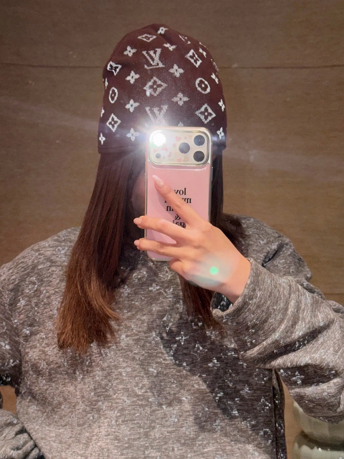 Louis Vuitton/Louis Vuitton Gray all-over reflective printed crew neck sweatshirt